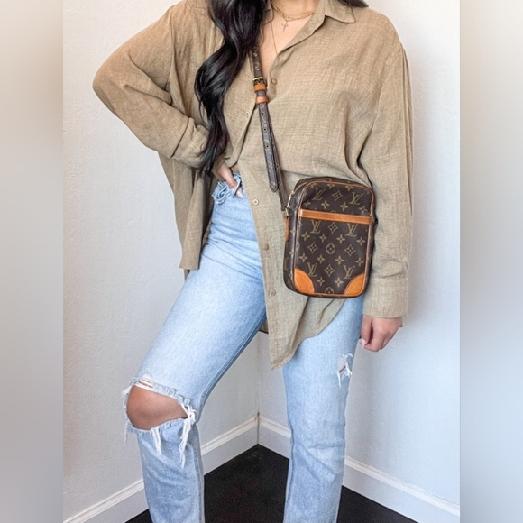 ❌SOLD❌ 🔥 LV Danube 🔥 - Picture 14 of 16